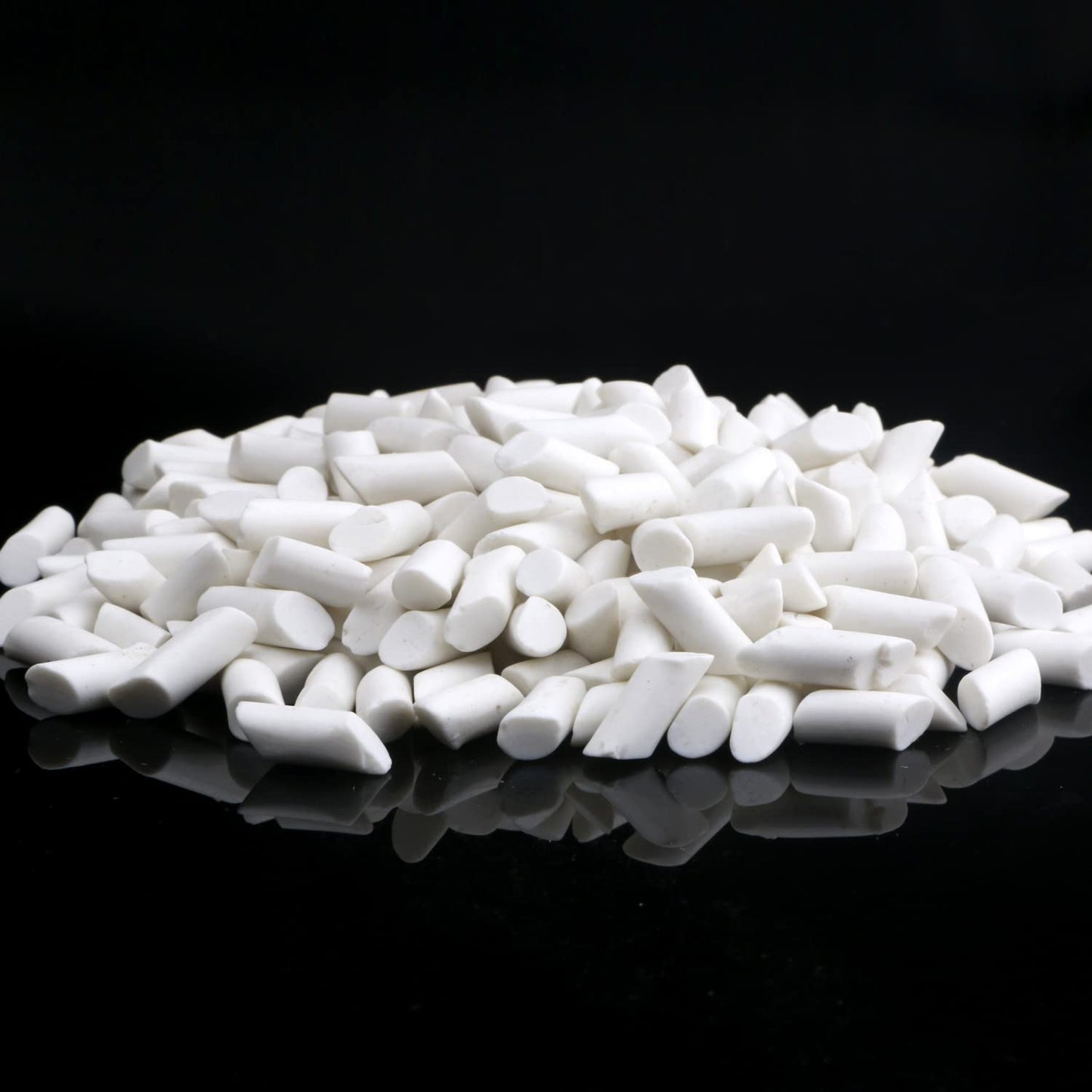 2 LB Rock Tumbler Media 1/8" Tumbling Ball Rock Tumbling Ceramic Filler Media (2 LBS 3/16" x 3/8" Cylinder)