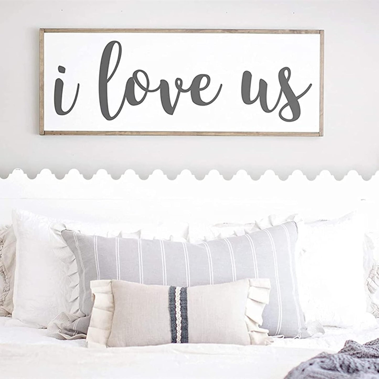 Tamengi I Love Us Wood Sign - Rustic Farmhouse Decor, 6x20inch Wall Mount for Home Events