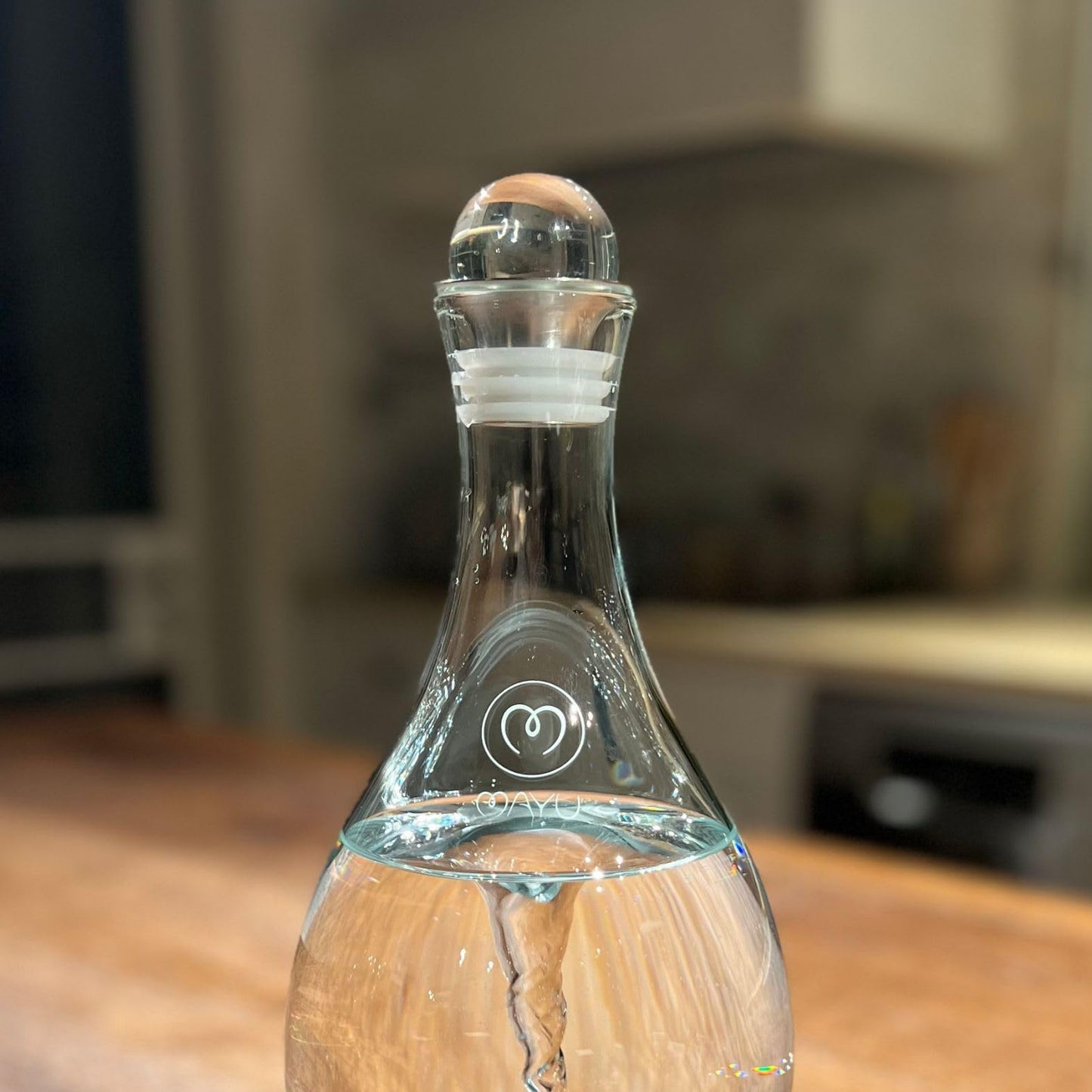 MAYU, Glass Topper Designed for Mayu Swirl Structured Water Carafe, Enhances Aesthetics, Preserves Freshness, Prevents Dust, Grade-A Borosilicate Glass, Dishwasher Safe, Modern Minimalist Design