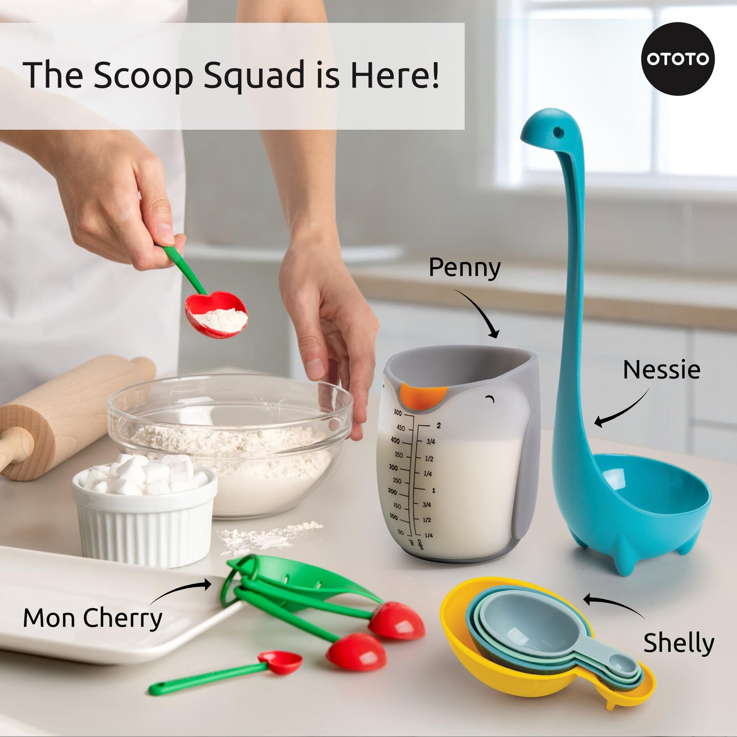 OTOTO Penny Penguin Silicone Measuring Cups for Cooking - 500ml Cute Measuring Cups for Baking, BPA-Free, Microwave Safe, Penguin Gifts, Cute Kitchen Accessories, Funny White Elephant Gifts