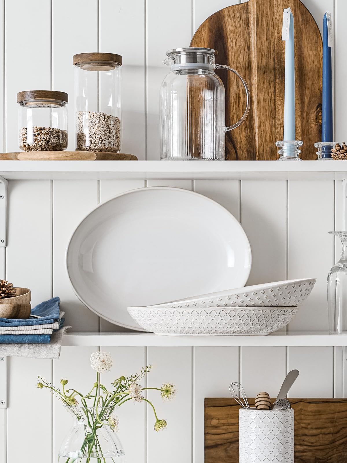 LE TAUCI Ceramic Serving Bowls Set of 2, Large Oval Serving Dishes for Entertaining, 11.8 & 13.7 Inch Salad Bowl for Kitchen Counter, Fruit Bowl, Pasta Bowls, Microwave and Dishwasher Safe - White