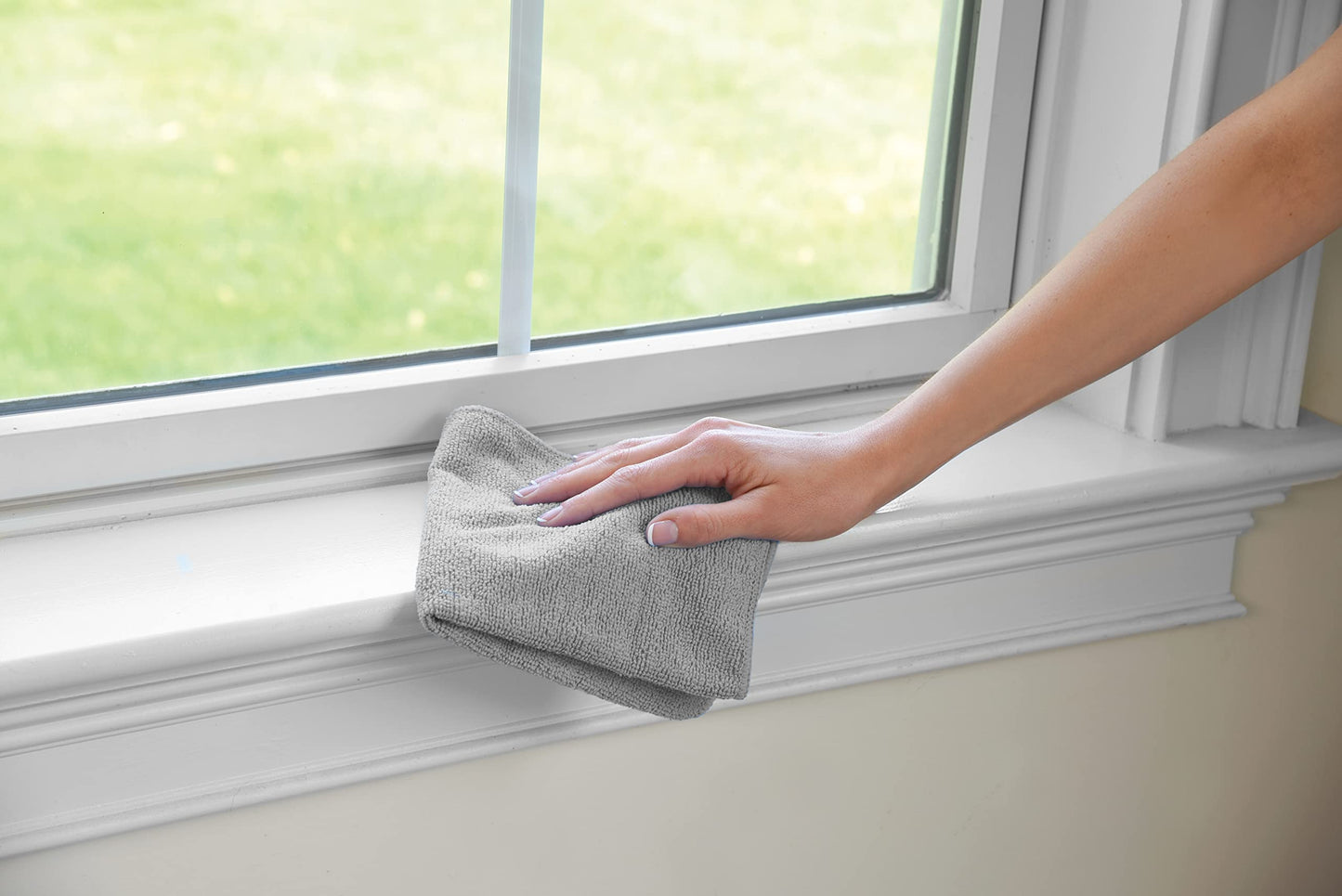 Rubbermaid All Purpose Microfiber Cleaning Cloth Towels, 50 Pack, 12"x12", Non-Scratch, Reusable/Washable for Cleaning/Wiping/Polishing for Home/Kitchen/Car