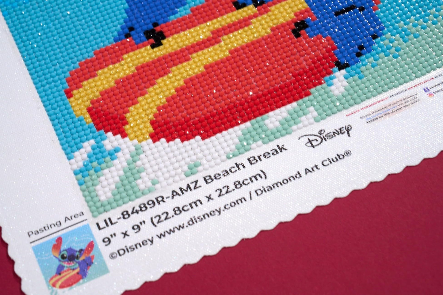 DIAMOND ART CLUB Beach Break Diamond Painting Kit, Fun DIY Crafts for Adults, Round Diamond Art Canvas, 9" x 9" (22.8 cm x 22.8 cm)