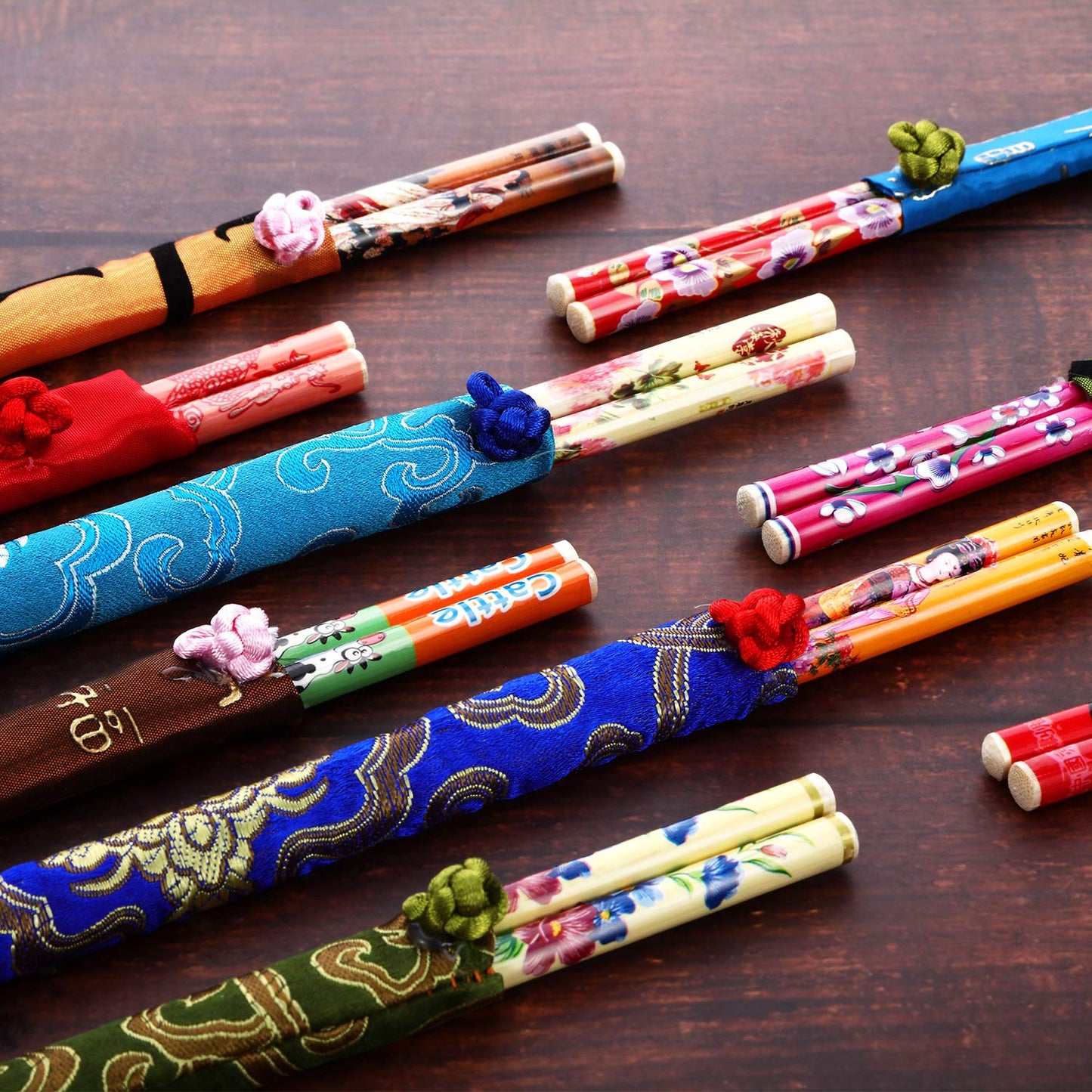 Hotop 20 Pairs Chinese Bamboo Chopsticks Reusable with Elegant Silk Brocade Pouch Multicolored Nonslip Chopstick Gift Set for Asian Dishes Sushi Rice Noodles Chinese