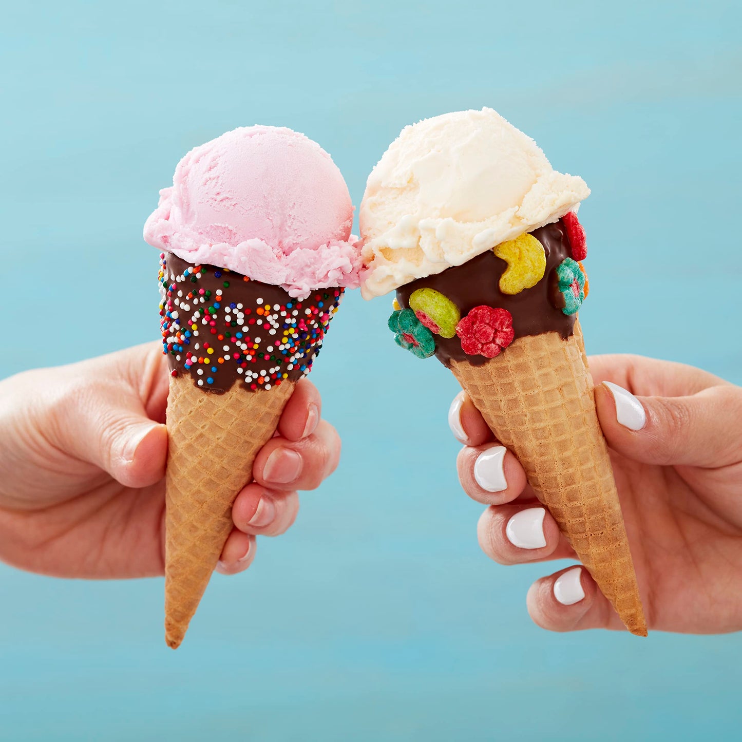 Wilton Heavy-Duty Ice Cream Scoop With Non-Slip Grip, Ice Cream Bar Supplies, Ice Cream Scoops Best Rated Ice Cream Sundae Bar Supplies (Silver)
