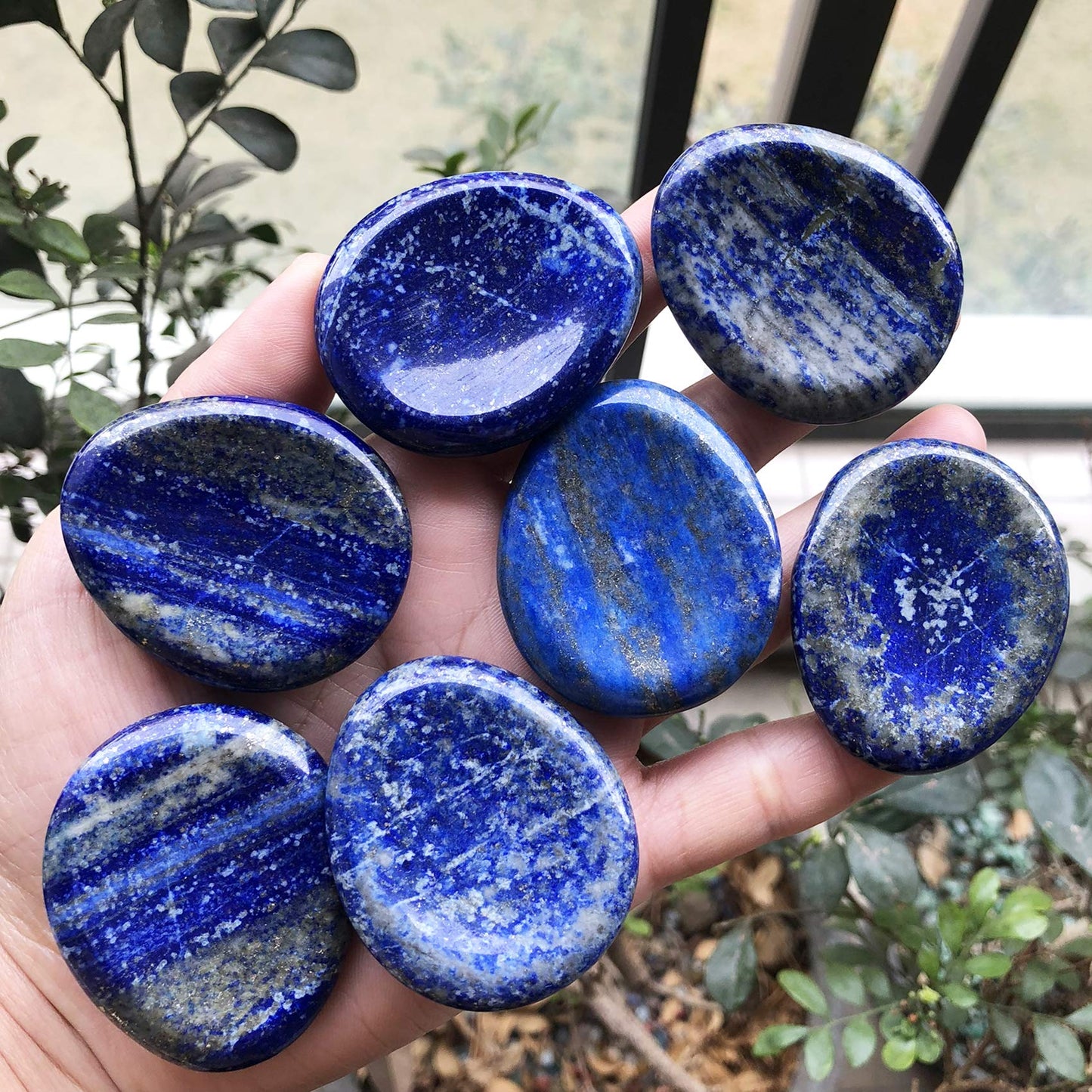 Fekuar Natural Lapis Lazuli Crystal Thumb Worry Stone, Hand Carved Healing Crystal Teardrop Pocket Stones for Anxiety Stress Relief Meditation