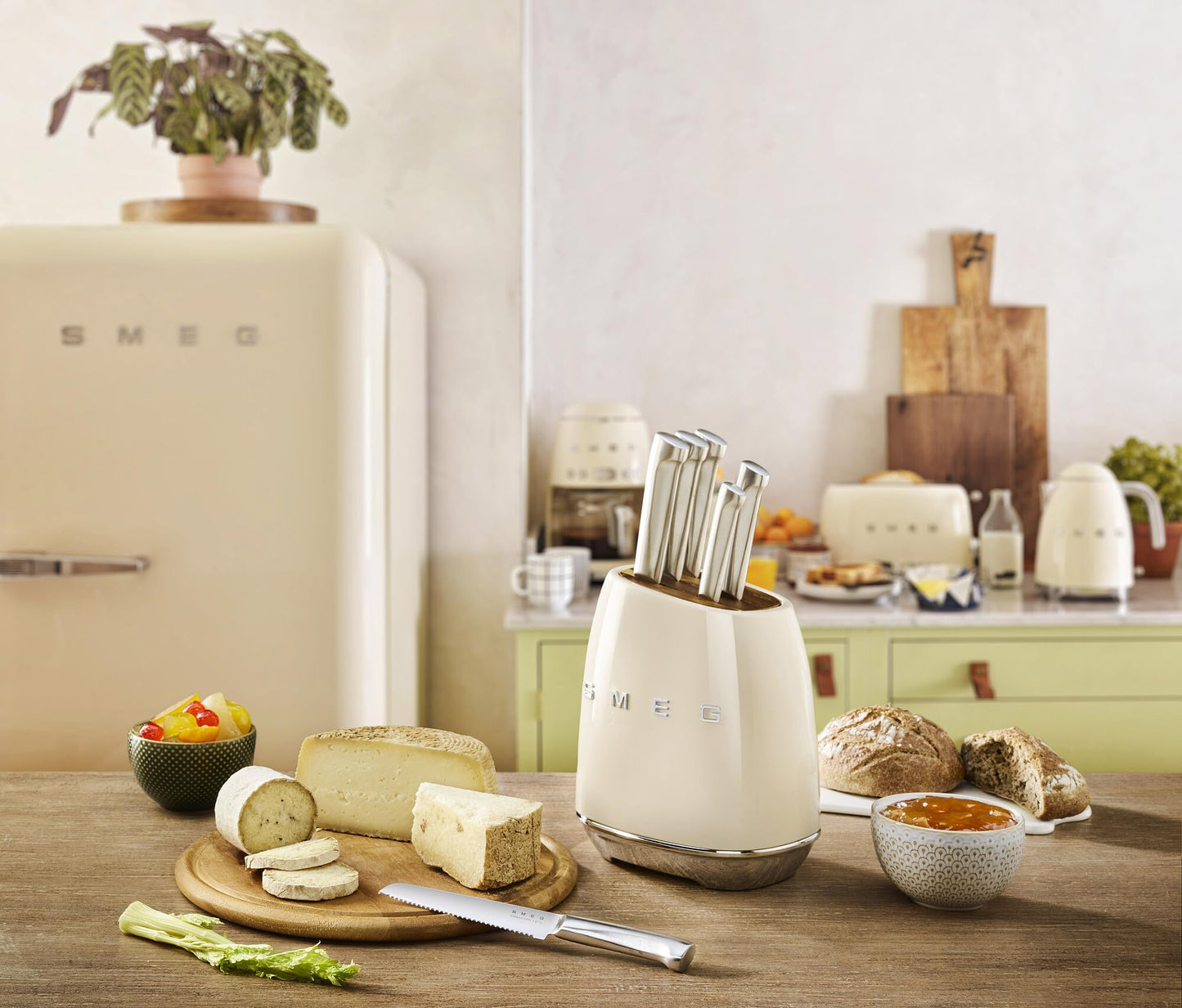 Smeg Cream Stainless Steel Knife Block Set