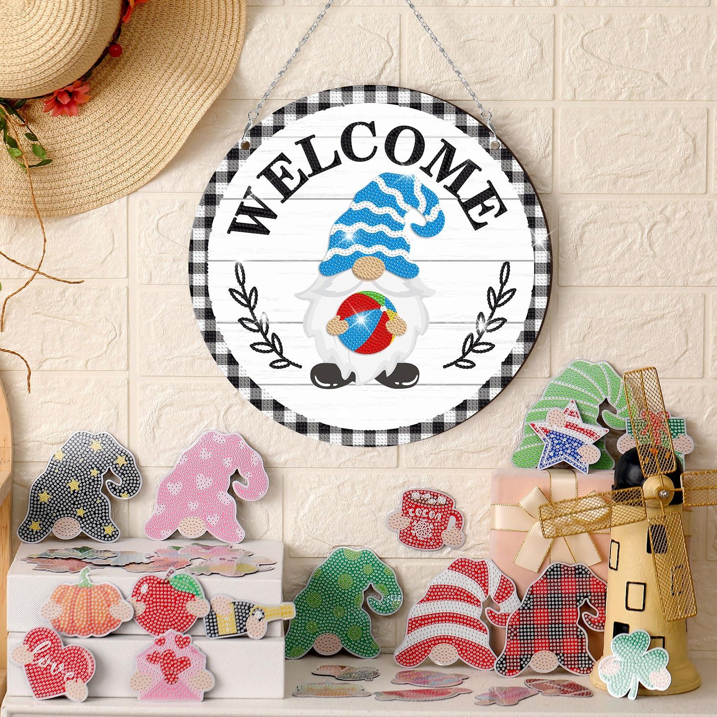 DoubleFill 33 Pcs Magnetic Diamond Art Set Interchangeable DIY Gnome Diamond Painting Decor Detachable Welcome Sign Seasonal Door Hanger Gnome Party Decorations Gift for Home Wall Front Door(Stylish)