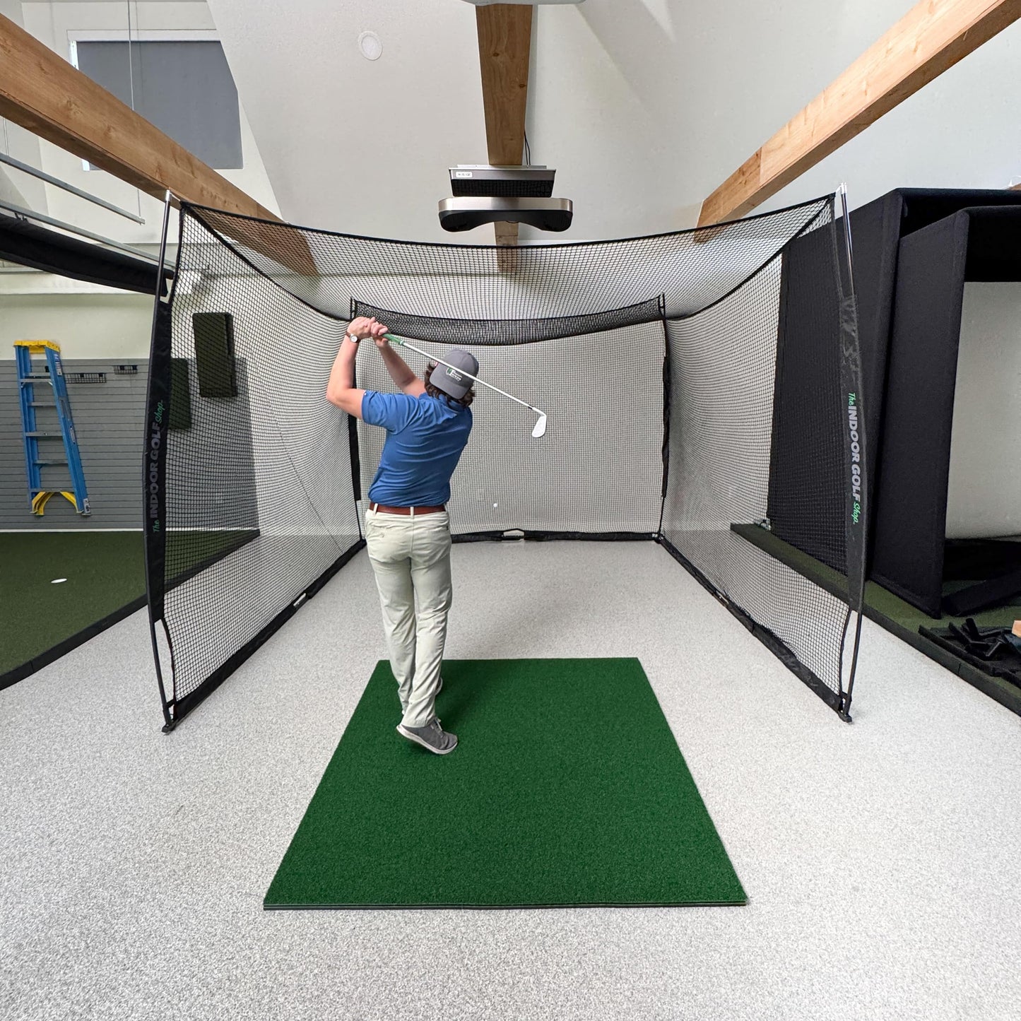 The Indoor Golf Shop - Golf Net 10' x 8' Knotless Golf Hitting Net for Indoor and Outdoor Practice - Arrives Ready to Assemble and Use
