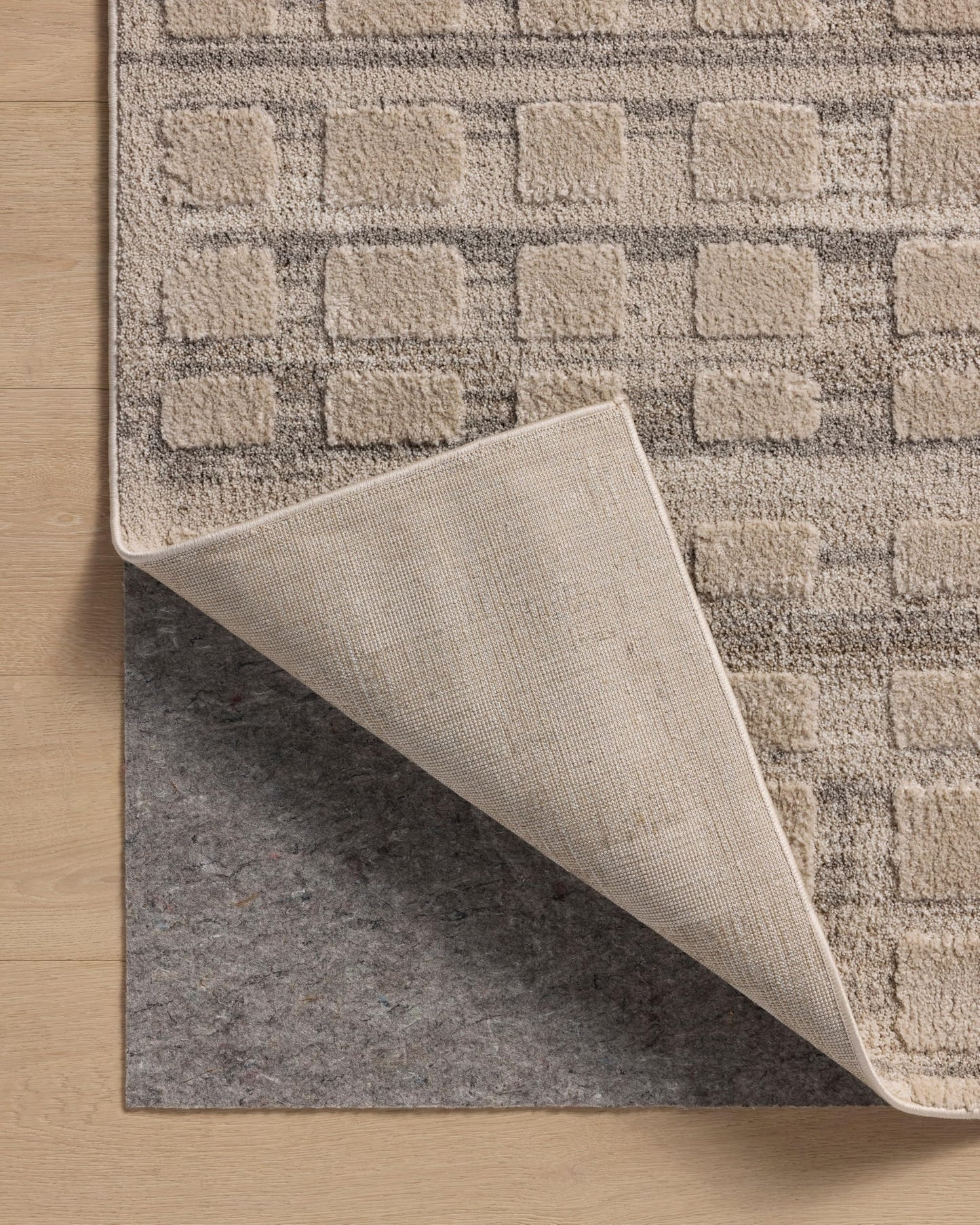 Loloi Amber Lewis Monty Collection MOT-06 Pebble/Beige 11'-6" x 15', .50" Pile Height, Area Rug