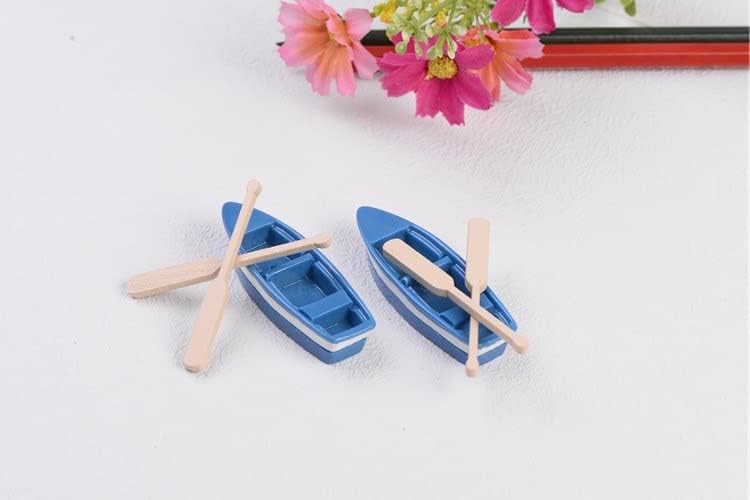 YXQ Miniature Blue Rowboat Set, 2 Little Resin Canoe Models with Oars for Cake Decoration