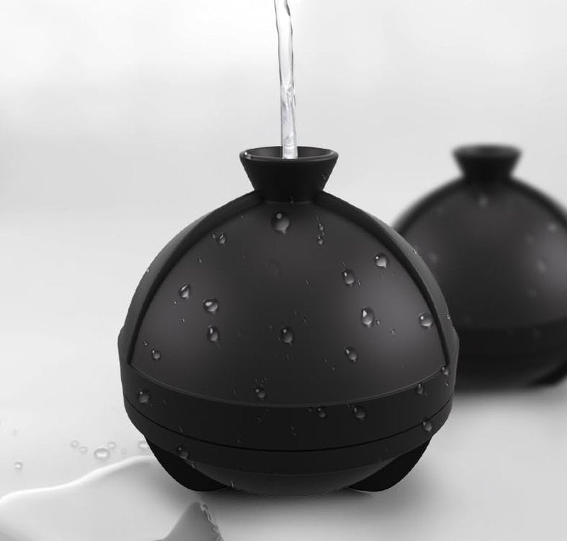 Samuelworld Large Ice Ball Maker with Lid, 4 x 2.5 Inch Round Silicone Ice Ball Mold, BPA Free, Easy To Fill Round Silicone Ice Tray, Craft Ice Maker for Whiskey, Cocktails, Gifting - Black