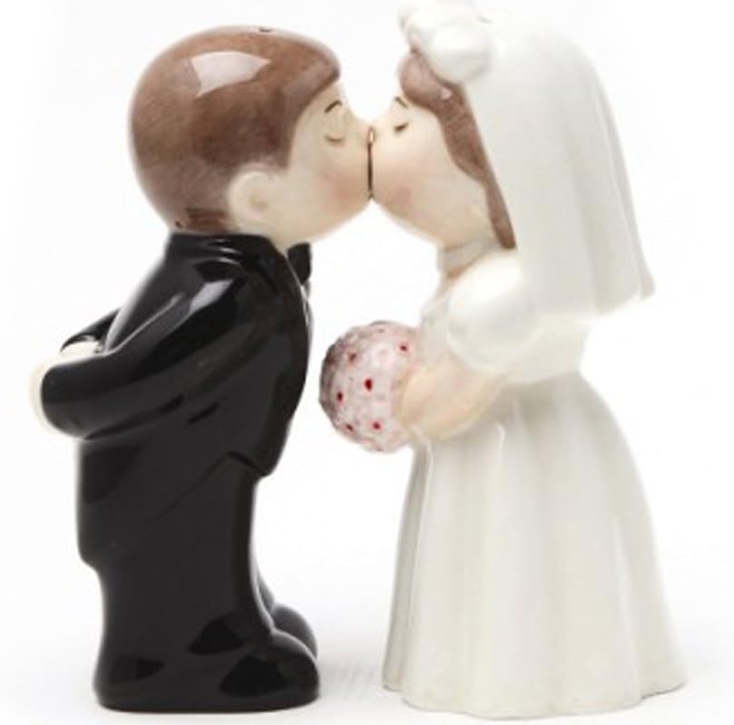 CloseoutZone Bride Groom Kissing Magnetic Salt & Pepper Set