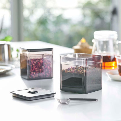 YAMAZAKI Home Tower Vacuum-Sealing Food Storage Container - Spoon - Polypropylene - 500Ml