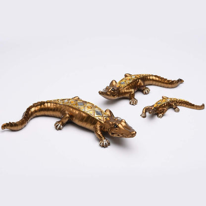 BRASSTAR Three Crocodile Statue, Resin Golden Royal Alligator Family Figurine, Home Office Art Decoration