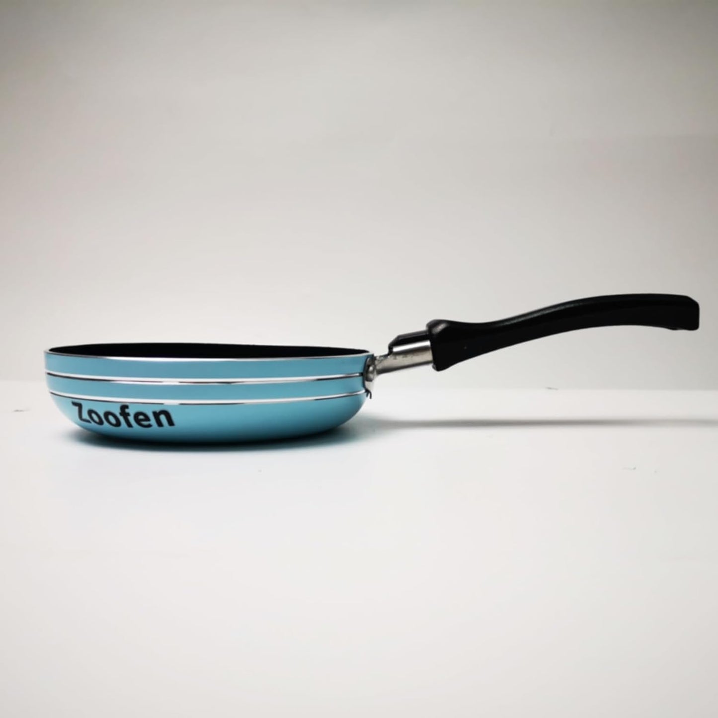 Zoofen 4.7" Mini Round Frying Pan, Non-Stick Egg Skillet with Long Handle for Breakfast