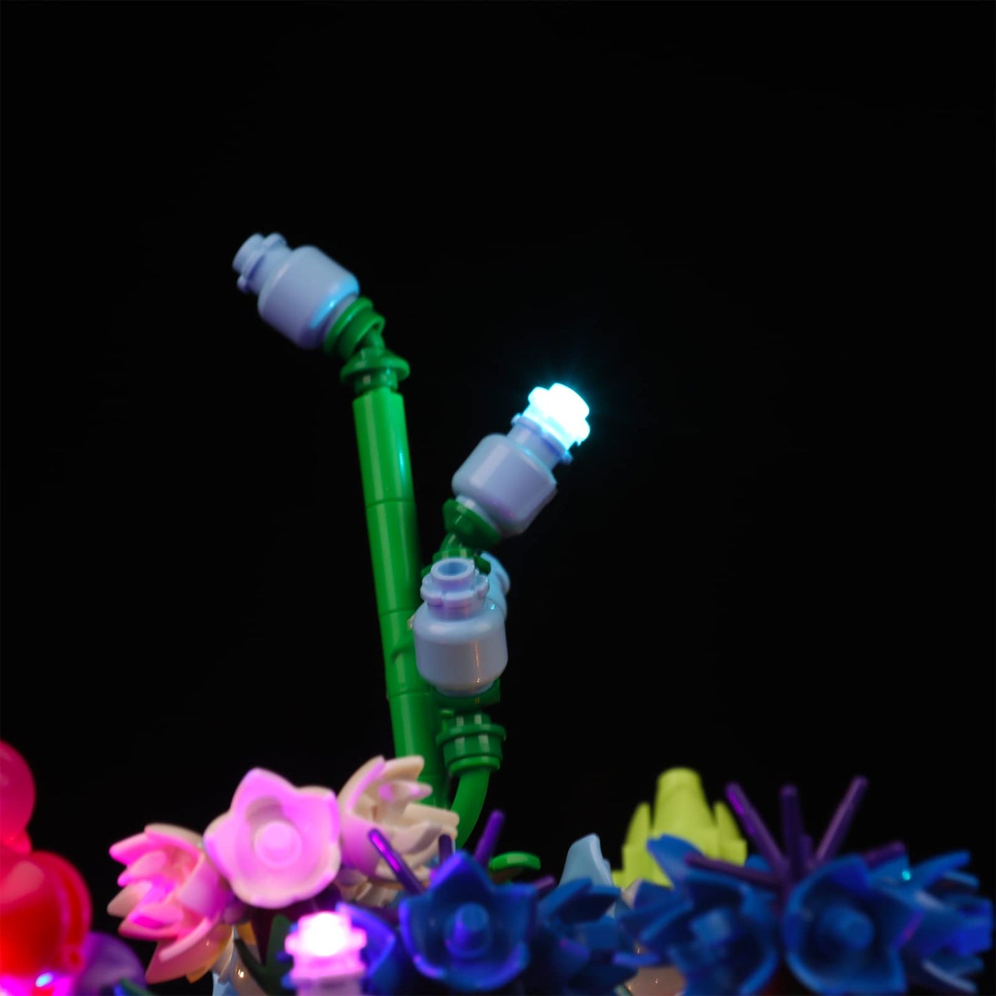 ZOVESY LED Light Kit for Lego Wildflower Bouquet 10313 Artificial Flowers with Poppies and Lavender, Decoration Lights Valentines Day Gift (Lights Only, No Lego Models)