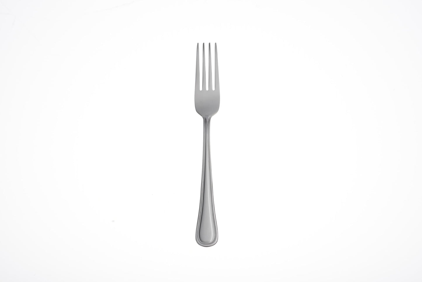 Oneida Silverware Set, Tress Everyday Flatware 8-Piece Dinner Forks Set, Service For 8, 18/0 Stainless Steel, Rust Resistant, Dishwasher Safe, Home And Kitchen Utensils (Silver, 8 Piece)