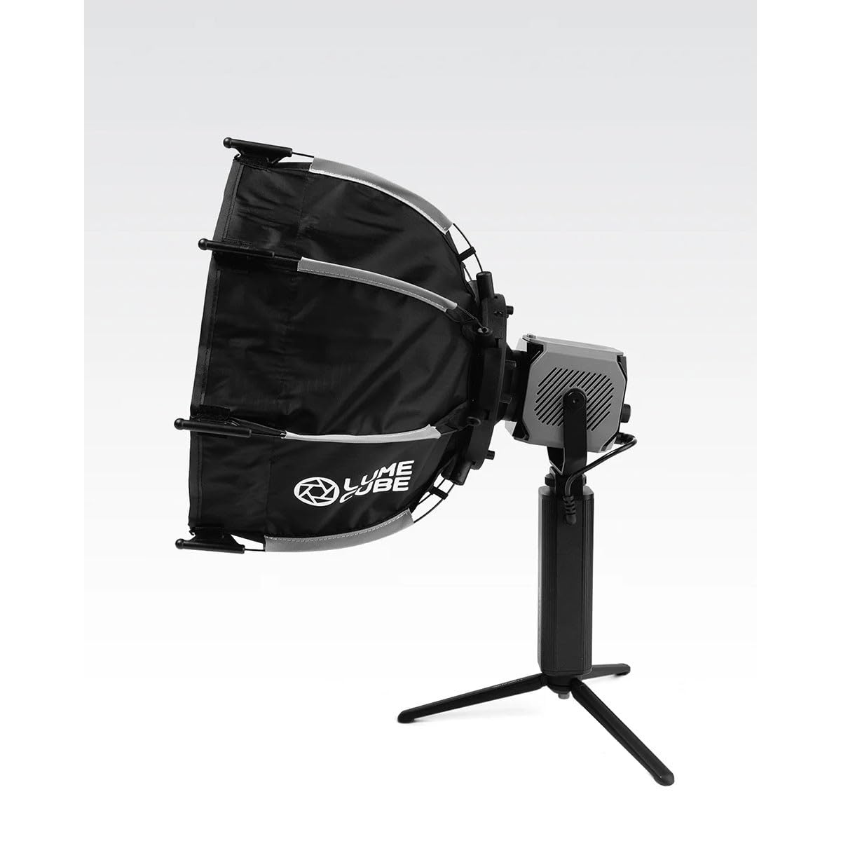 60W RGB Mobile Lighting Kit with Full-Spectrum 2700–7500K COB Light, 74.5Wh Battery Grip, Softbox, Diffusers, Tripod Legs and Travel Case for Photography, Video and On-Location Content Creation