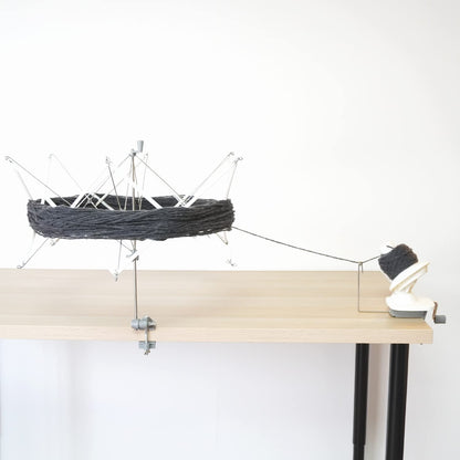 DARUMA Swift Yarn Winder