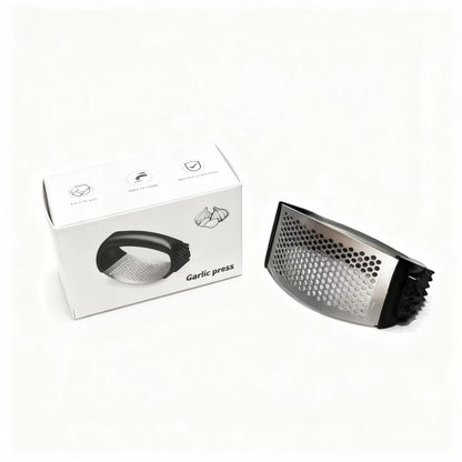 Garlic Press Equipped with Soft Ergonomic Handle, Easy to Crush Garlic, Easy to Clean, and Rust-resistant, Upgrade Black