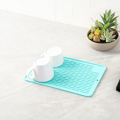 Restaurantware Small Countertop Drying Mat, 11.8 x 7.9 Inch, Food-Grade Dish Drainboard with Ribbed Design