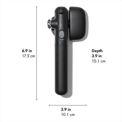 OXO Good Grips Lock & Go Can Opener, Manual Can Opener with Locking Arms and Easy-Release Button, Handheld Kitchen Gadget, Compact Kitchen Utensil for Everyday Use
