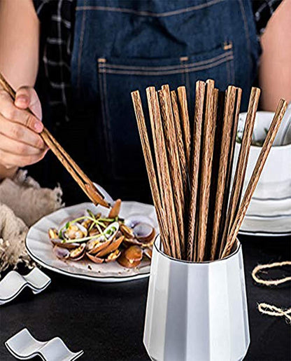 50-Pairs Wooden Chopsticks, Dishwasher Safe Chopstick,ReusableNatural Healthy, Chinese Classic Style for Kitchen, Dining Room, Gourmet, Noodles (9.8 Inch)