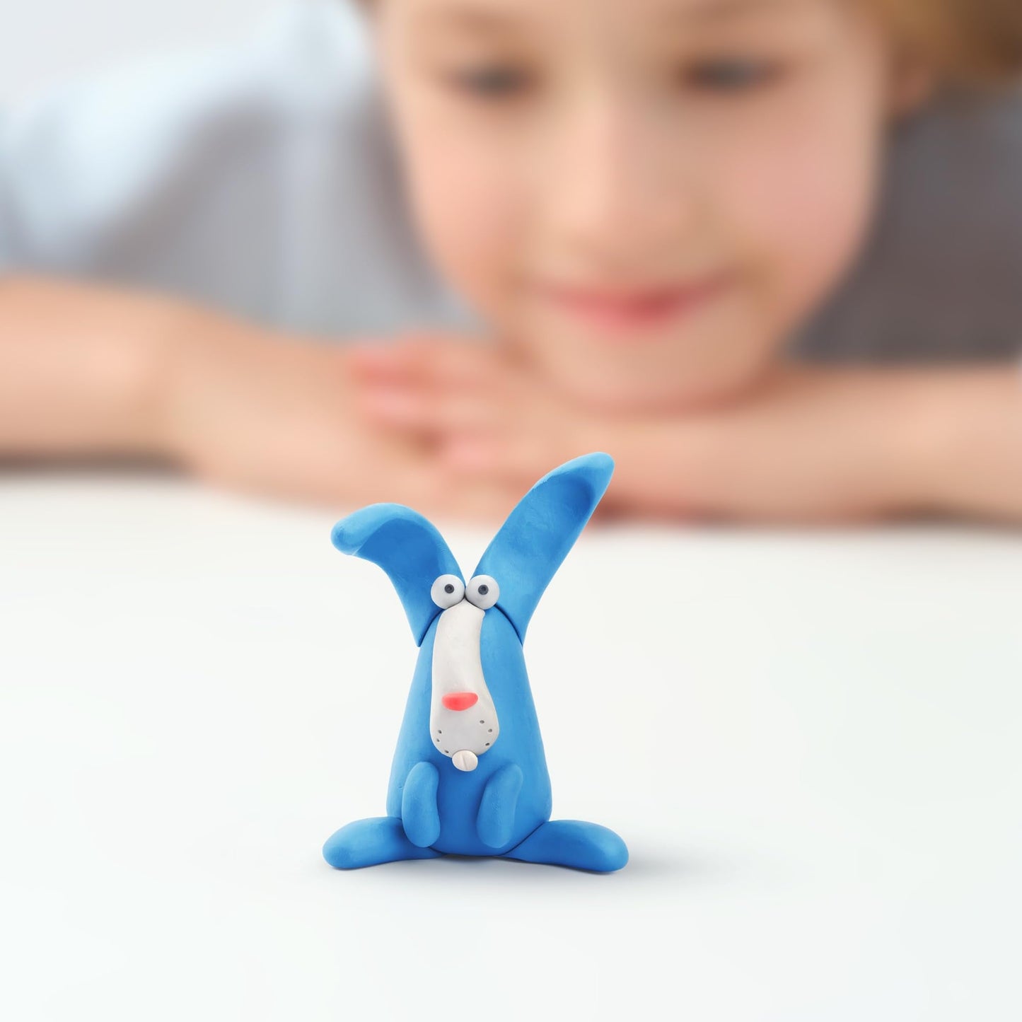 HEY CLAY Animals Set - Colorful Modeling Air Dry Clay for Kids - Air Dry Clay Kit 15 Cans and Sculpting Tools with Fun Interactive Instructions App - Age 3 and up