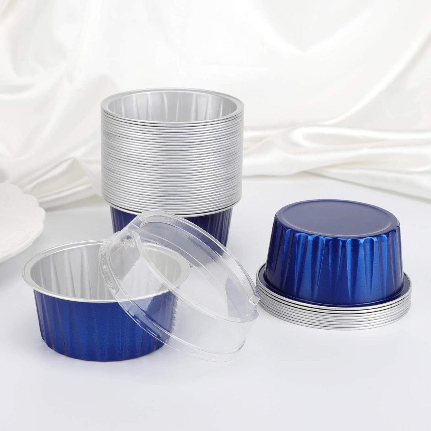 EUSOAR 50pcs Cupcake Cups with Lids, 5oz Aluminum Foil Baking Cups for Desserts, 125ml, Royal Blue, 3.34"x2.59"x2.35"
