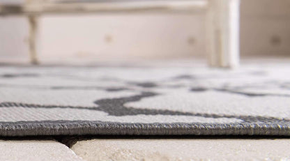 Unique Loom Outdoor Botanical Collection Area Rug - Rose, Gray/Silver (2' x 6' 1" Runner)