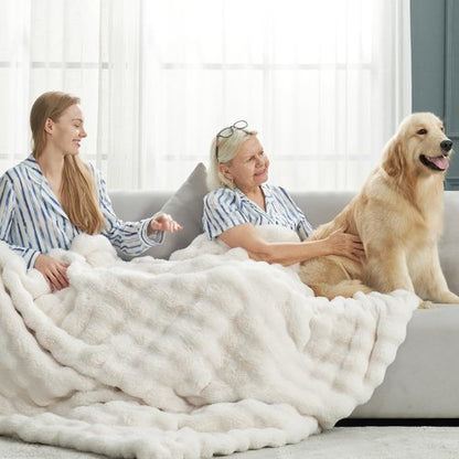 Cozy Bliss Faux Fur Throw Blanket - Soft Plush Bubble Design for Couch & Sofa | 50x60 Inches Cream White