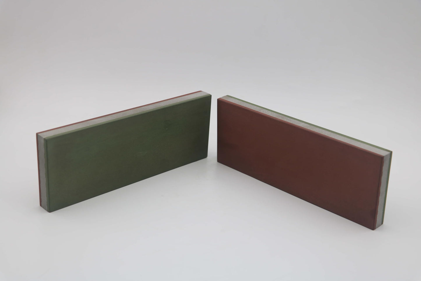 Double-Sided Resin Diamond Sharpening Stone 8 Inch Whetstone Knife Sharpener 8" x 3", for Sharpening High Speed Steel, Special Steel, for Both Household and Professional Use (2500/5000 Grit)