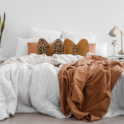 GKWW 2 Pack Cute Leopard Print Bow Throw Pillows Furry Cheetah Bownote Plush Pillow Decor Bow Lumbar Suffed Pillow for Home Living Room Bedroom Bed Couch Cushion