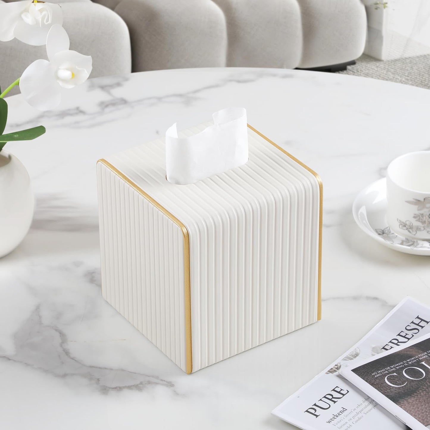 Square PU Leather Tissue Box Cover with Magnetic Closure, Decorative Tissue Holder & Storage Container for Bedroom, Living Room, Dining Room, Bathroom, Countertop, Desk & Office (Beige)