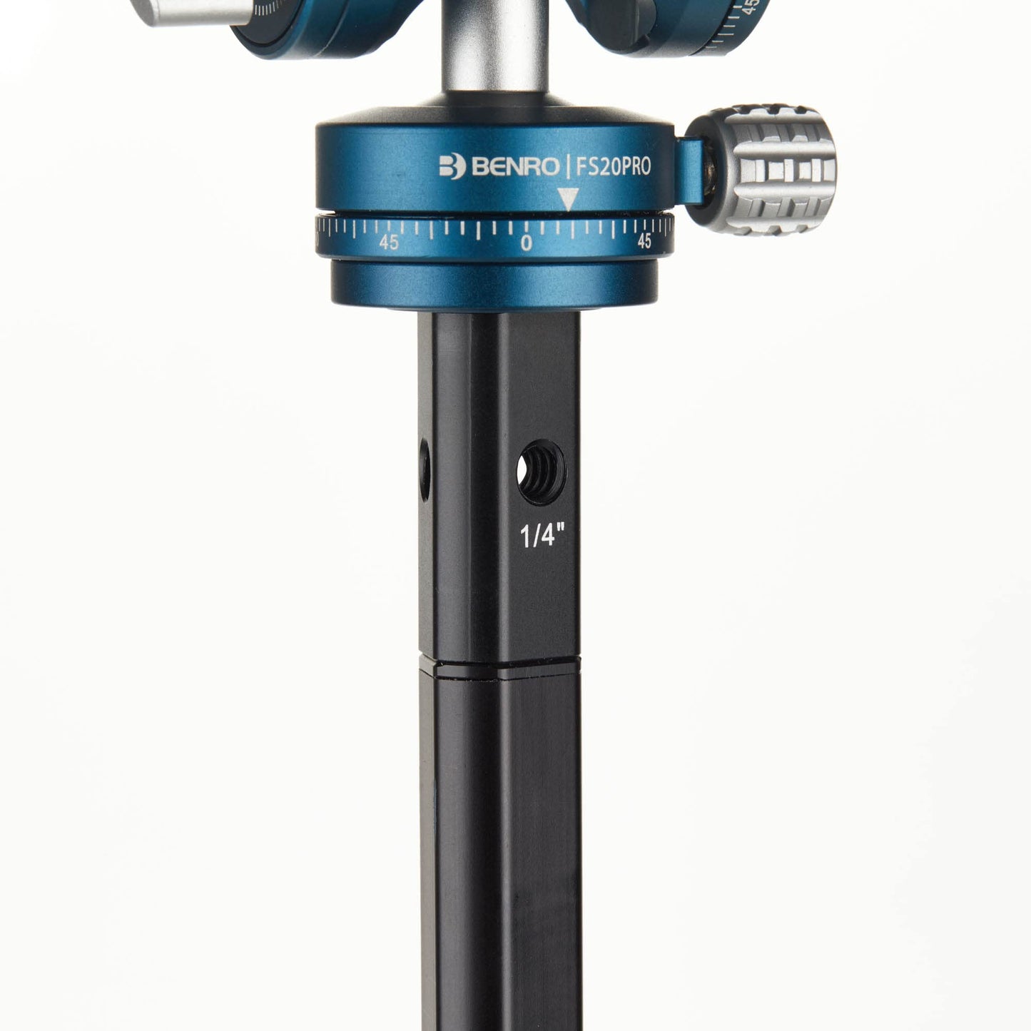 Benro CyanBird Carbon-Fiber Travel Tripod Kit w/ FS20PRO 2-in-1 Pan/Tilt Head – 60″ Max, 17″ Folded, 9.9 lb Load – Premium Support for Photo & Video (TCBC15FS20PROC)