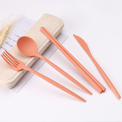 Plastic Travel Utensils, 4 Sets Camping Cutlery, Portable Reusable Utensils Set with Case for Picnic, Travel, Camping