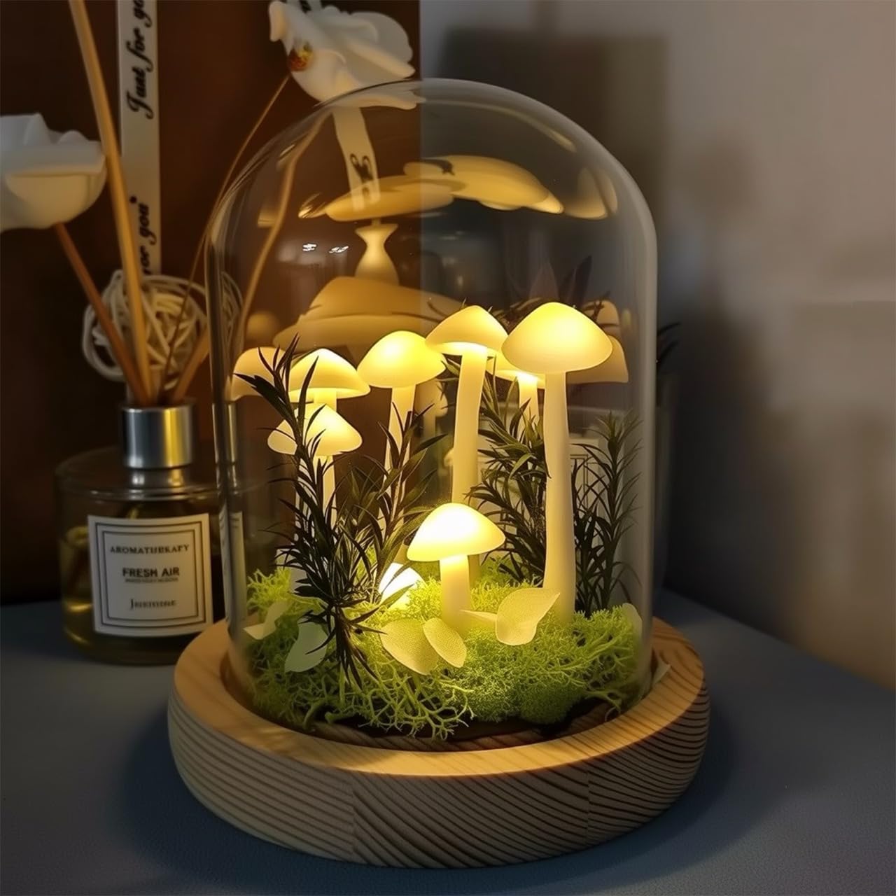 DIY Mushroom Lamp Kit – Handmade Mushroom Night Light with Glass Dome, Terrarium-Style Jungle Atmosphere Night Light with Faux Moss & Wooden Base for Bedroom, Home Decor, Gifts for Women & Kids
