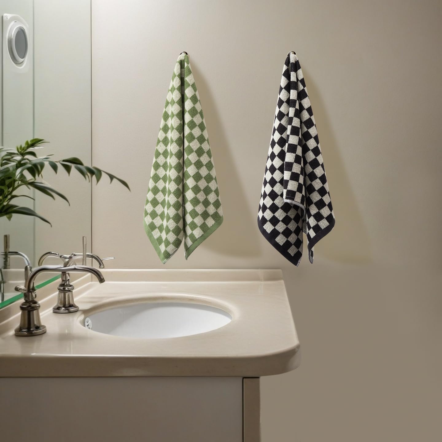 Madi-Cadi Hand Towels 5 Pack - Cotton Face Towels Soft, Absorbent, and Decorative Checkered Design for Bathroom, Kitchen, Gym, and Spa - 13 x 29 Inches for Any Occasion