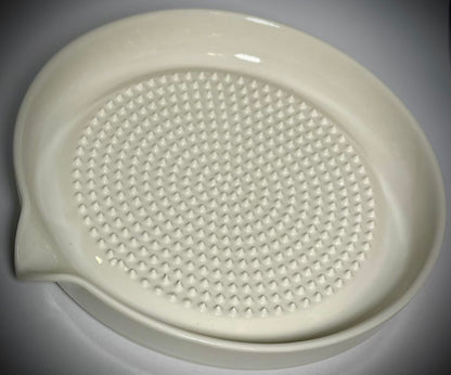 BonCera, Premium Ceramic Garlic Grater Plate 3-Piece Set - White Modern Design and Style - For Garlic, Ginger, Chocolate, and more! - Comes with 6.5" Plate, Peeler, and Brush