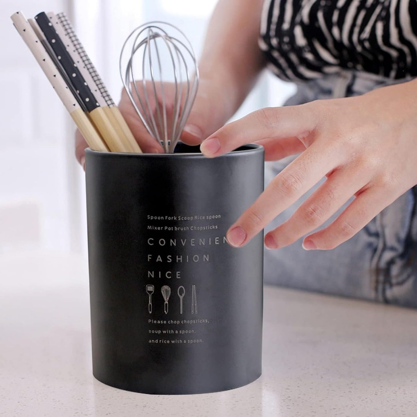 Kitchen Utensil Holder, Black Stainless Steel 3.9x5.1in Spoon Holder with Drainage Holes for Kitchen Counter