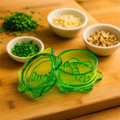 Angel’s Peel Lounge Mincer, Manual Quick Meal Preparation - Kitchen Tools for Mincing Garlic, Ginger, Herbs, Nuts (Green color)