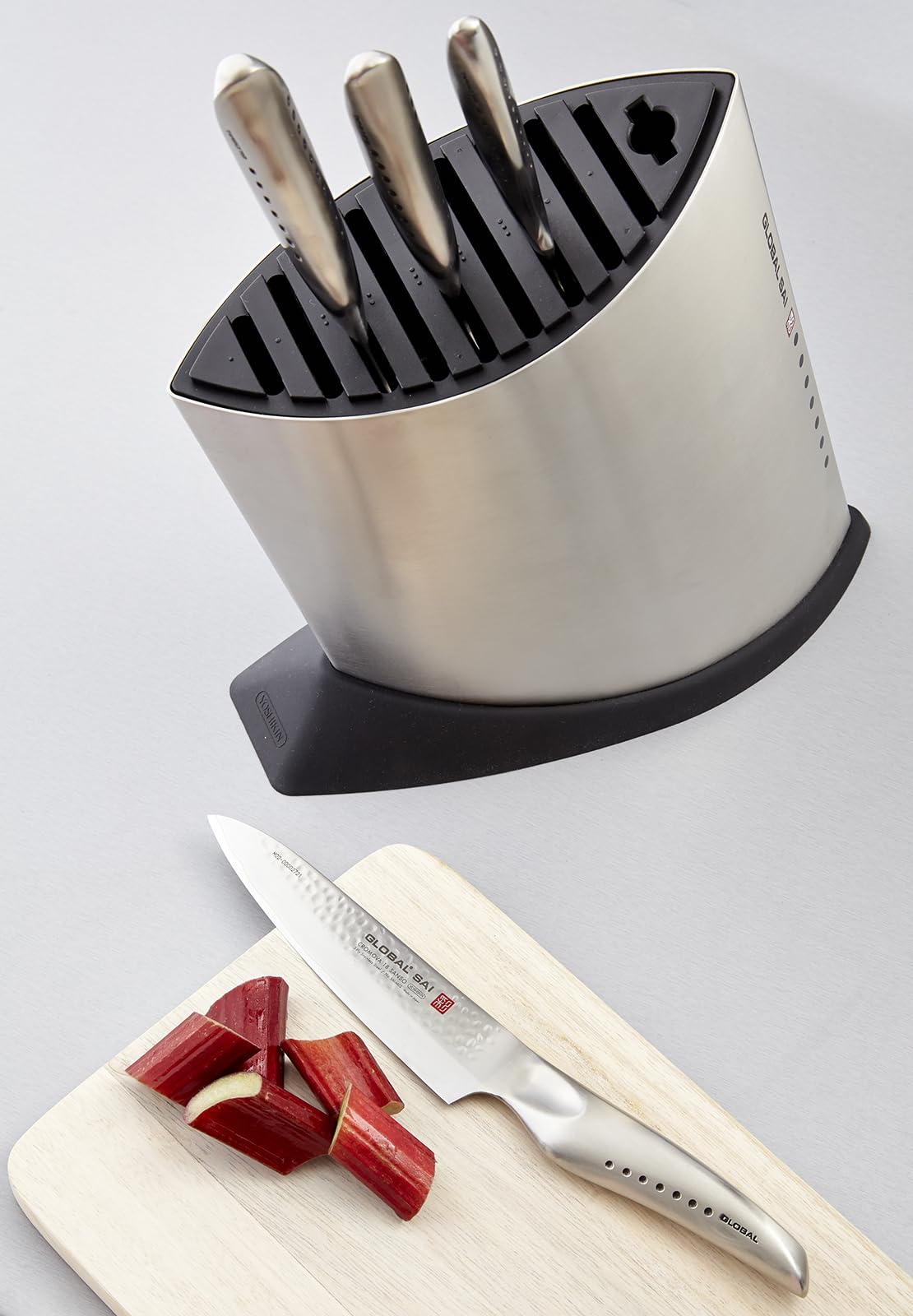 Global SAI 5 Piece Knife Block Set - Lightweight Japanese Stainless Steel, Razor Sharp Edge, Hand Hammered Blade, Thumb Rest, Made in Japan, SAI-5001