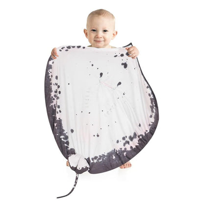 Manta Ray Stuffed Animal Stingray Blanket, Wearable Blanket, Manta Ray Plush Stuffed Stingray, Soft Cozy Ray Throw Cloak Wrap Gifts for Women Adults and Kids Christmas