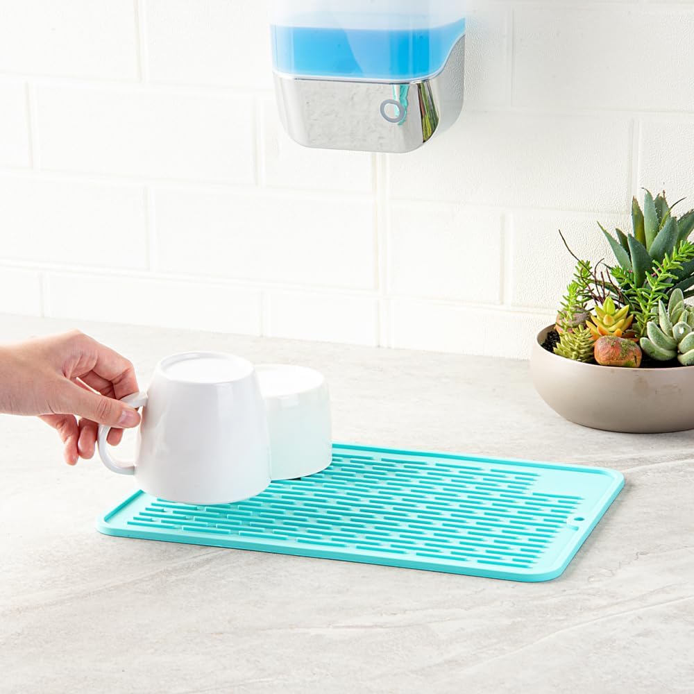 Restaurantware Small Countertop Drying Mat, 11.8 x 7.9 Inch, Food-Grade Dish Drainboard with Ribbed Design