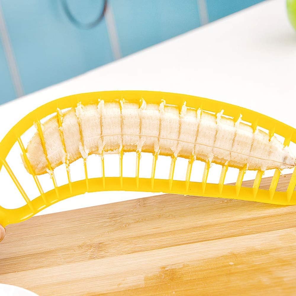 Guyuyii Banana Slicer, Safe Kitchen Gadget for Kids and Adults, Get 18 Even Slices in Seconds