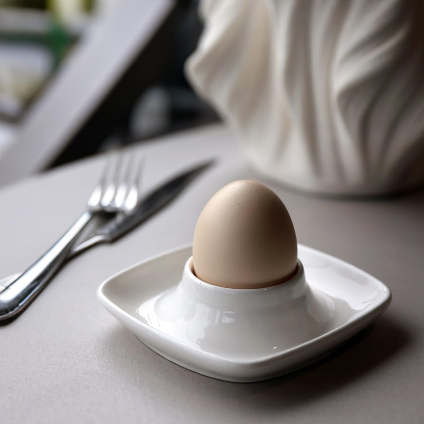 Vila KuChe Ceramics White Egg Cups Egg Holders for Hard Boiled Eggs Set 6pcs