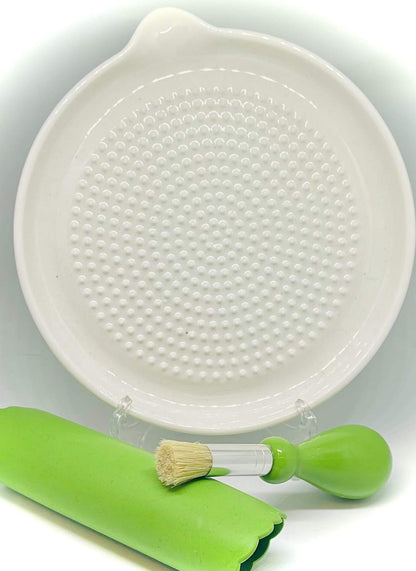 BonCera, Premium Ceramic Garlic Grater Plate 3-Piece Set - White Modern Design and Style - For Garlic, Ginger, Chocolate, and more! - Comes with 6.5" Plate, Peeler, and Brush