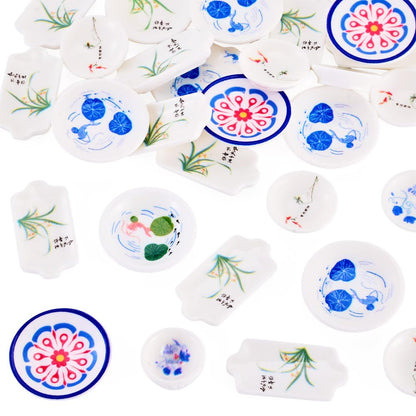 Beadthoven 30Pcs Blue and White Porcelain Plates Resin Miniature Dollhouse Tray Cute Mini Food Dish Tray Tableware Accessory Kitchen Ornaments for Micro Landscape DIY Garden Tea Party Crafts Supplies