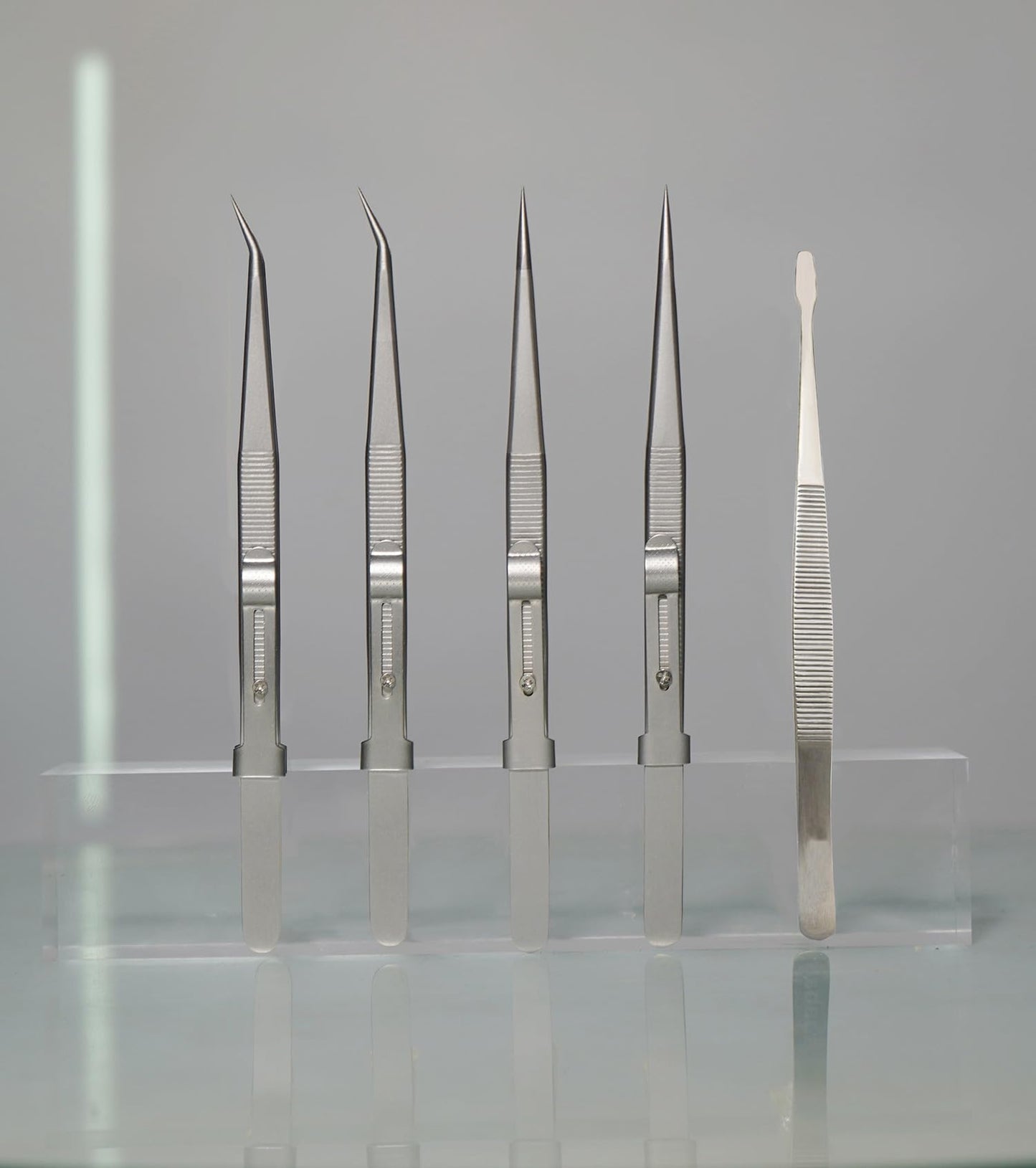 Grteark 5Pcs Precision Tweezers Set, Flat/Pointed/Curved Angled Locking Long Tweezers for Crafts, Medical Surgical, Lab, Soldering, Jewelry Crafting, Watch & Electronics/Car Repair,Splinter Removal